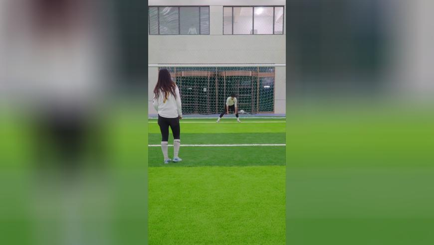 45111com彩民王中王,法拉利女车主不索赔_模拟版v10.80